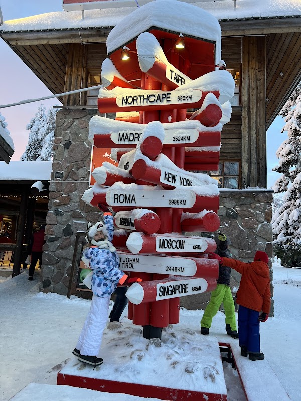 SantaPark - Parc attraction intérieur – Sous-terrain Village Père Noël (photo 3)