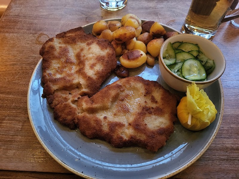Schnitzelei Mitte – Mitte, Berlin (photo 2)