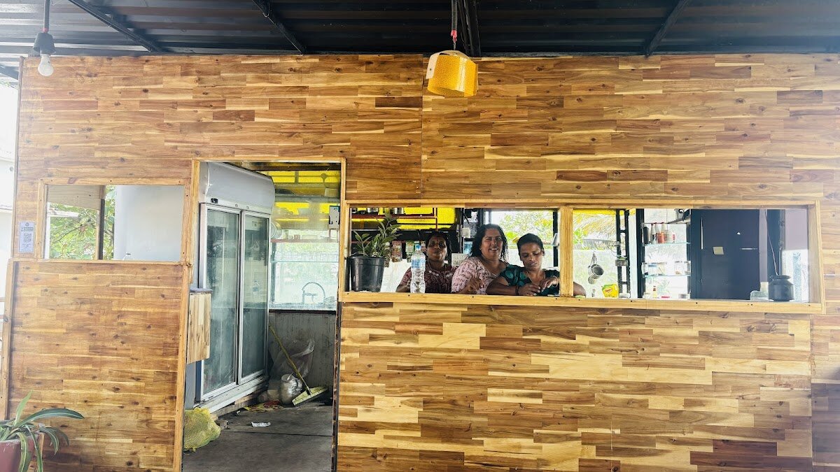Seafood Restaurant Alappuzha – Bord lagune Alappuzha (photo 1)