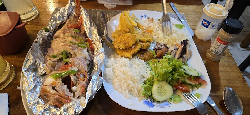 Servi Sabroson – Puerto Ayora, Santa Cruz Island (photo 3)