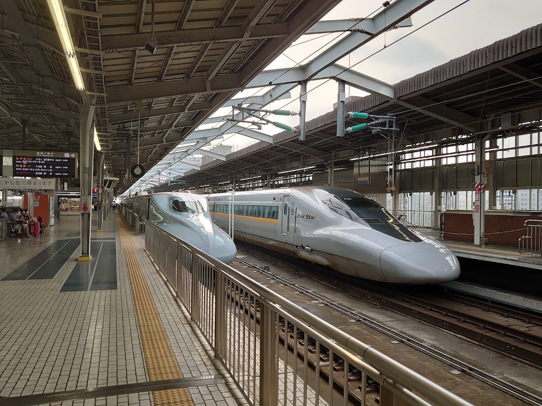 Shinkansen Tokyo-Osaka – Tokyo Station → Shin-Osaka Station (photo 1)
