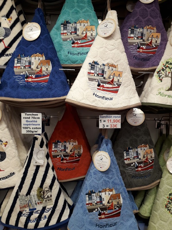 Shopping souvenirs – 16 Rue des Lingots, 14600 Honfleur (photo 3)