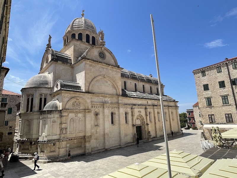 Šibenik - Cathédrale Saint-Jacques – Centre historique Šibenik, Croatie (photo 2)