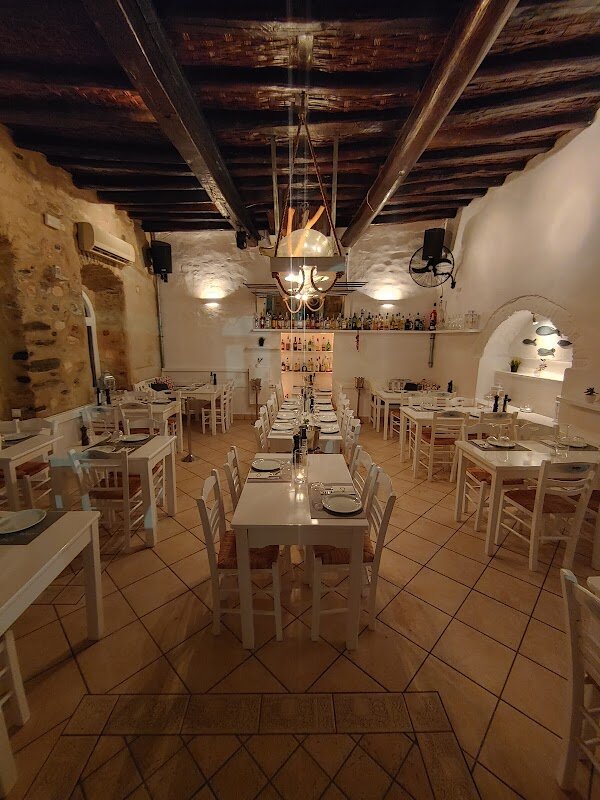 Sigi Ikthios – Port de Naoussa, Paros, Grèce (photo 1)