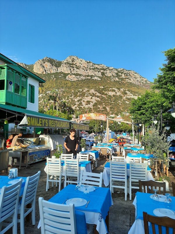 Smiley's Restaurant – Yat Limanı, Kaş, Antalya, Turquie (photo 1)