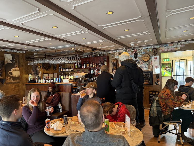 Svarta Kaffid – Laugavegur, Reykjavik (photo 2)