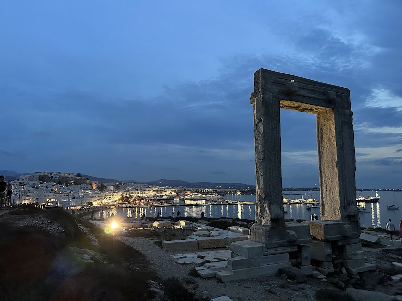 Temple of Apollo (Portara) – Chora, Naxos (photo 2)