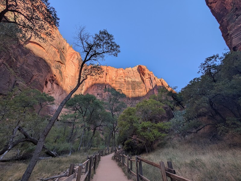 The Narrows Hike – Zion National Park (photo 3)
