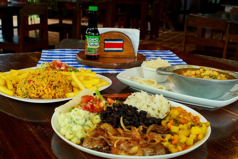 Tiquicia Restaurant – Monteverde (photo 2)
