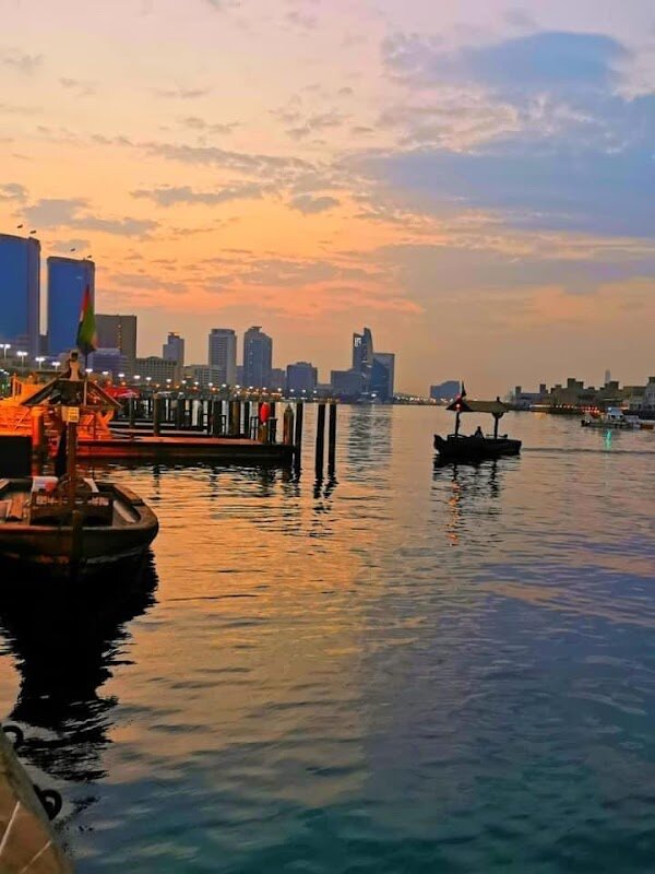 Traversée en Abra et visite des Souks – Dubai Creek, entre Bur Dubai et Deira (photo 1)