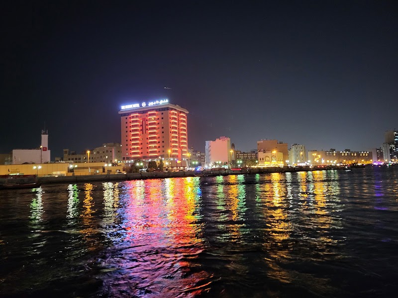 Traversée en Abra et visite des Souks – Dubai Creek, entre Bur Dubai et Deira (photo 3)