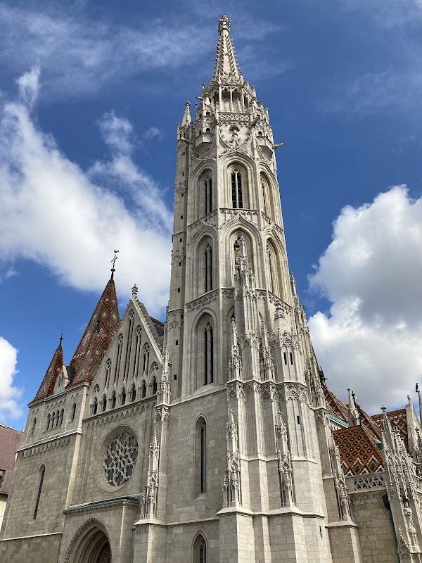 Visite de la Colline du Château et de l'Église Matthias – Szentháromság tér 2, 1014 Budapest (photo 2)
