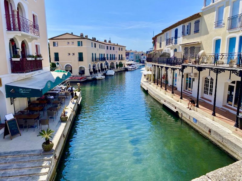 Visite de la "Venise Provençale" - Port Grimaud – Port Grimaud, 83310 Grimaud (photo 2)