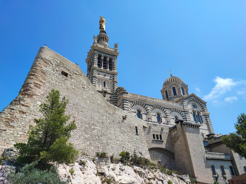Visite de Notre-Dame de la Garde – Basilique Notre-Dame de la Garde, Rue Fort du Sanctuaire, 13006 Marseille (photo 2)