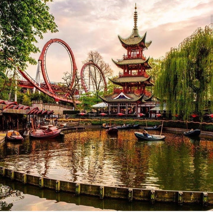 Visite de Tivoli Gardens – Tivoli Gardens, Vesterbrogade 3, 1630 Copenhague (photo 1)