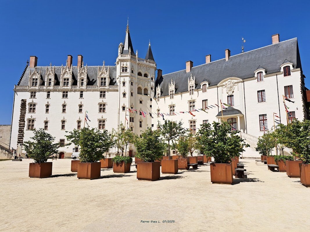 Visite du Château des ducs de Bretagne – 4 Place Marc Elder, 44000 Nantes (photo 1)