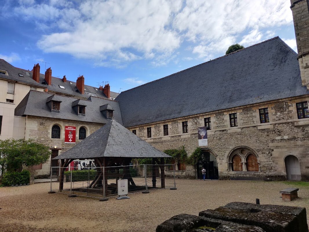 Visite du Musée des Compagnonnages – 8 rue Nationale, 37000 Tours (photo 1)