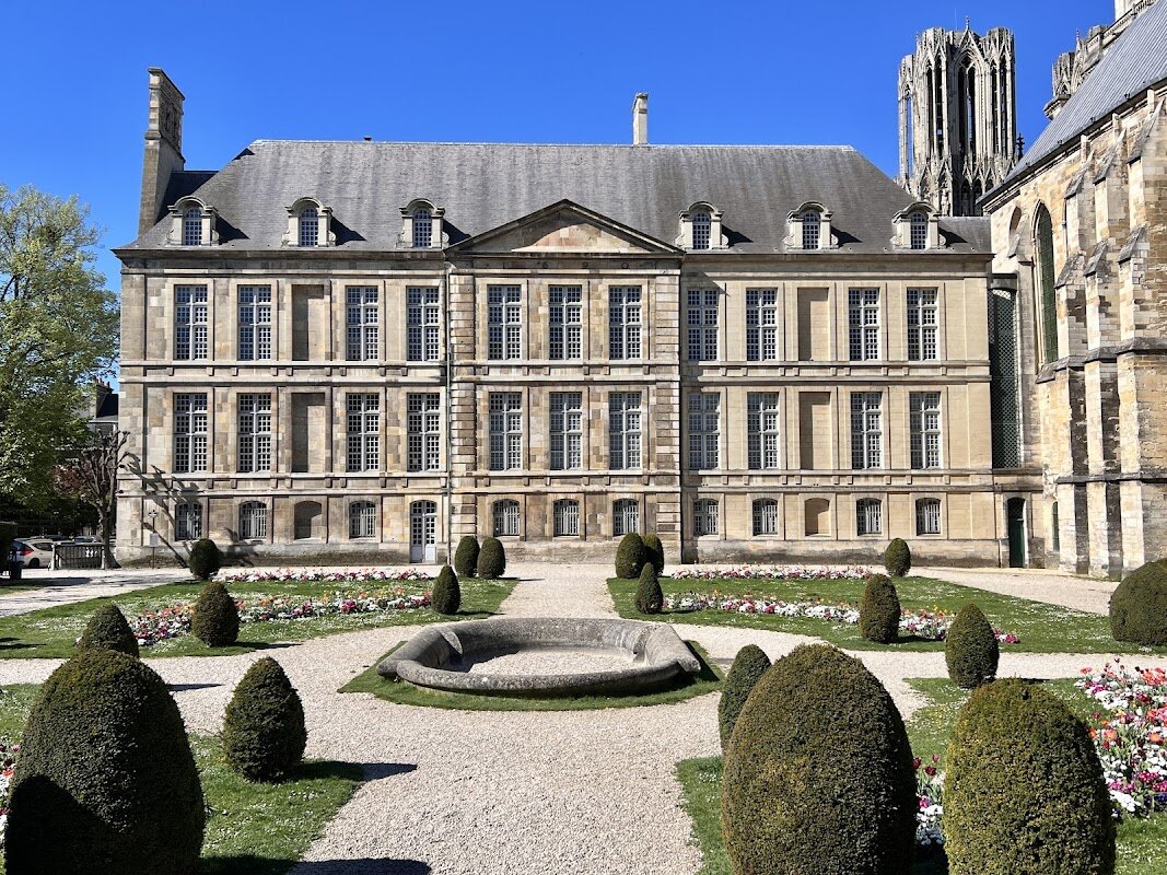 Visite du Palais du Tau – 2, place du Cardinal Luçon, 51100 Reims (photo 1)