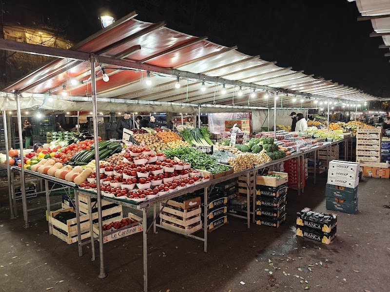Visite d'un marché parisien – Marché Bastille (Bd Richard Lenoir, 11ème), Paris (photo 3)