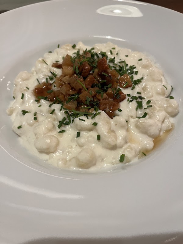Zylinder Cafe Restaurant – Hlavné námestie 5, 811 01 Bratislava, Slovaquie (photo 3)