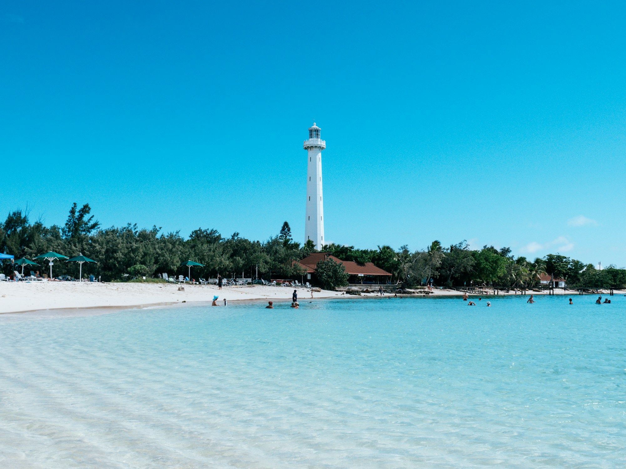 Amédée Lighthouse and turquoise lagoon in New Caledonia, UNESCO World Heritage Site