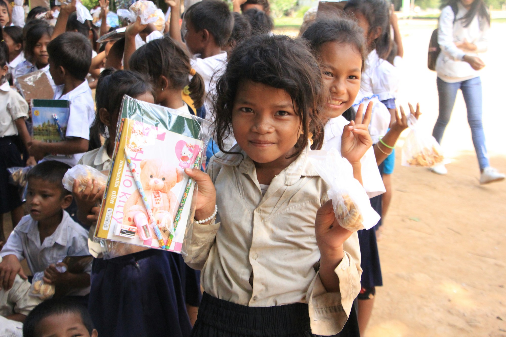 Children in Cambodia, representing the vulnerable communities with whom volunteers work in NGOs in Phnom Penh