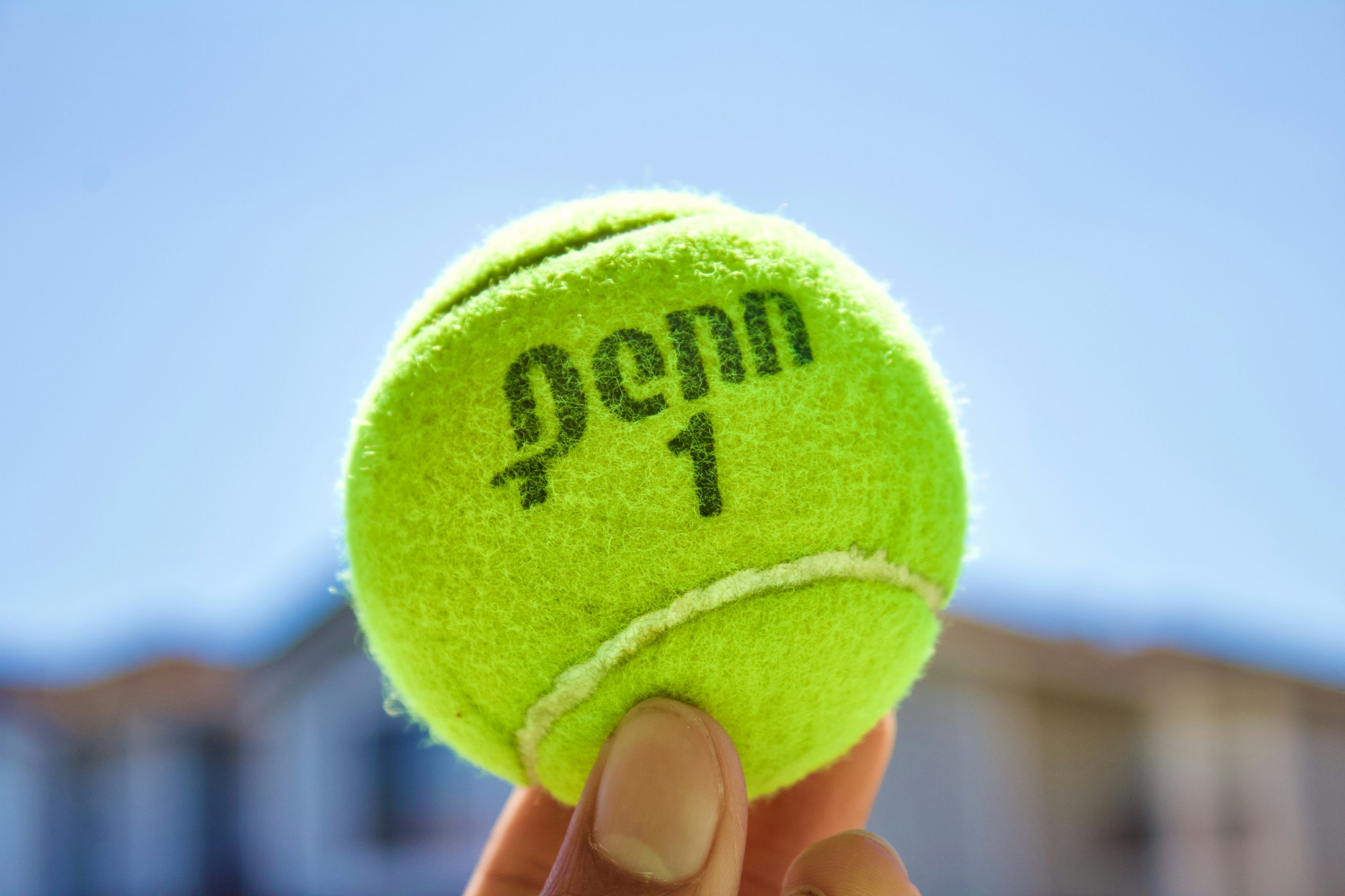 Intense tennis match during a super tie-break under the floodlights
