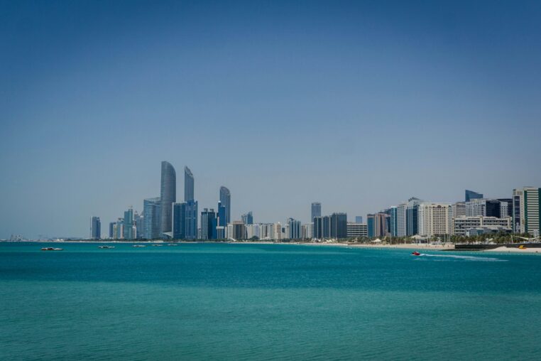 Abu Dhabi et Qatar 2026 : le boom du luxe malgré l&rsquo;instabilité régionale