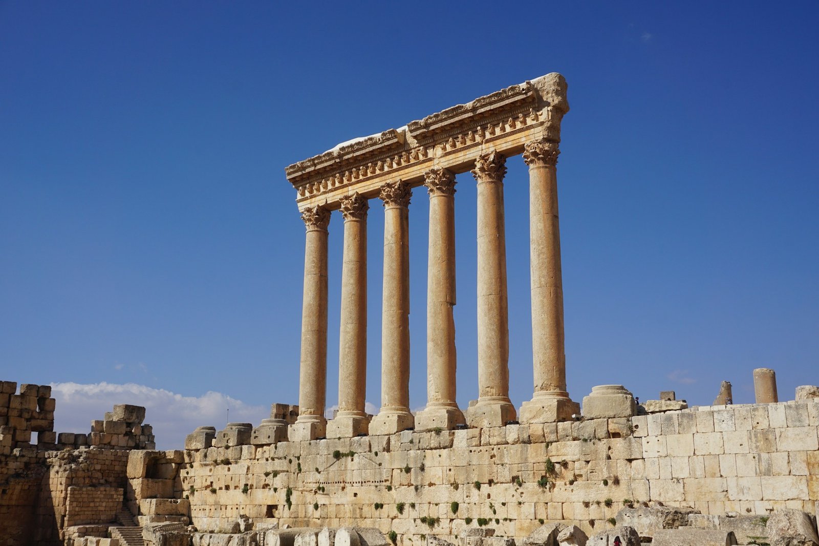 Temple of Bacchus at Baalbek (Heliopolis), Lebanon — Roman ruins UNESCO World Heritage