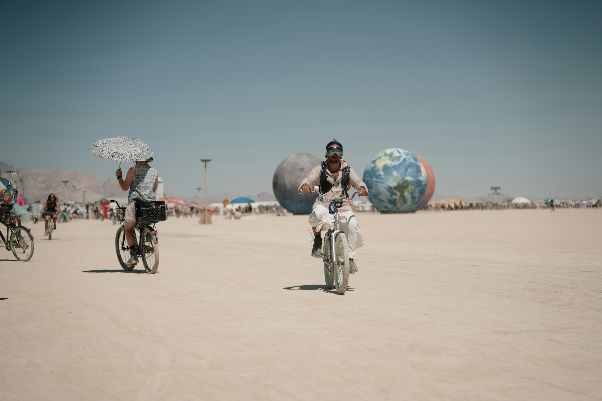 Burning Man Festival Nevada Black Rock City — Art Car dans le désert