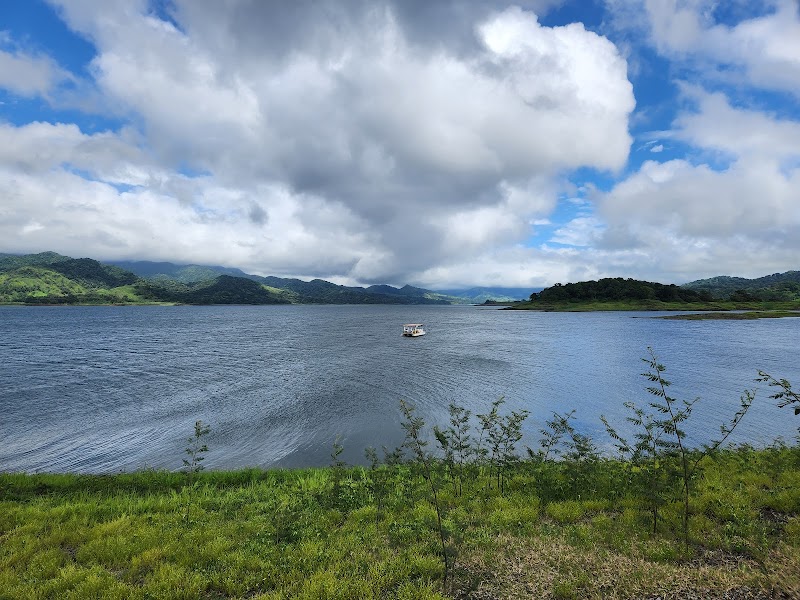 Le mirador sur le lac Arenal – Mirador Lake Arenal, La Fortuna, Alajuela (photo 3)