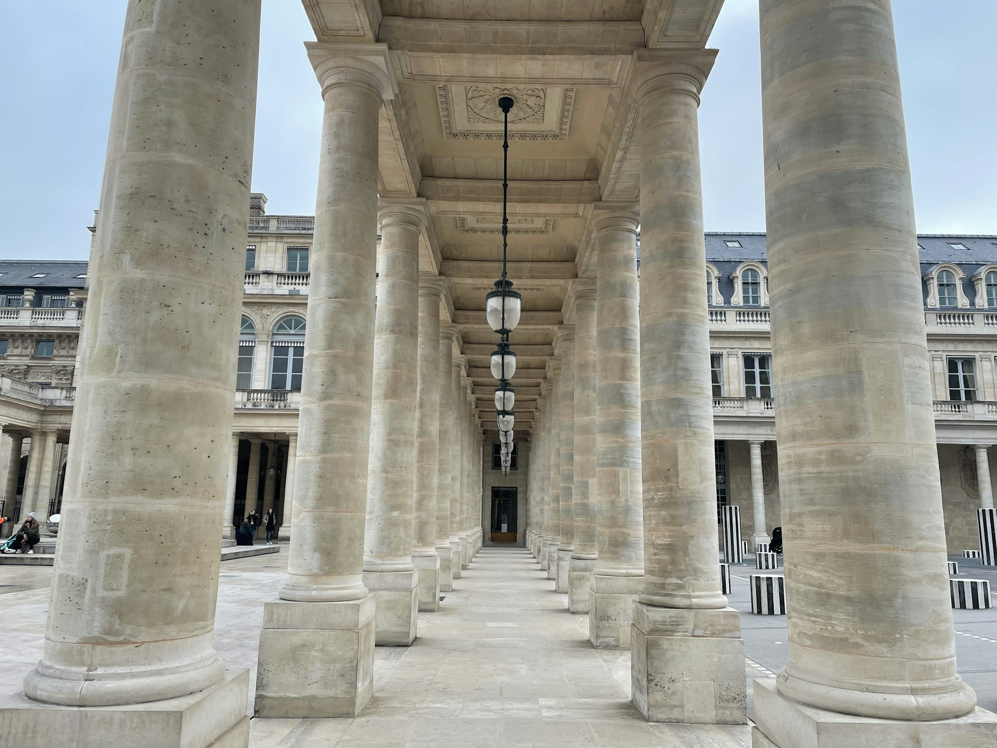 Palais Royal de Paris - lieu iconique des soirées et événements mode