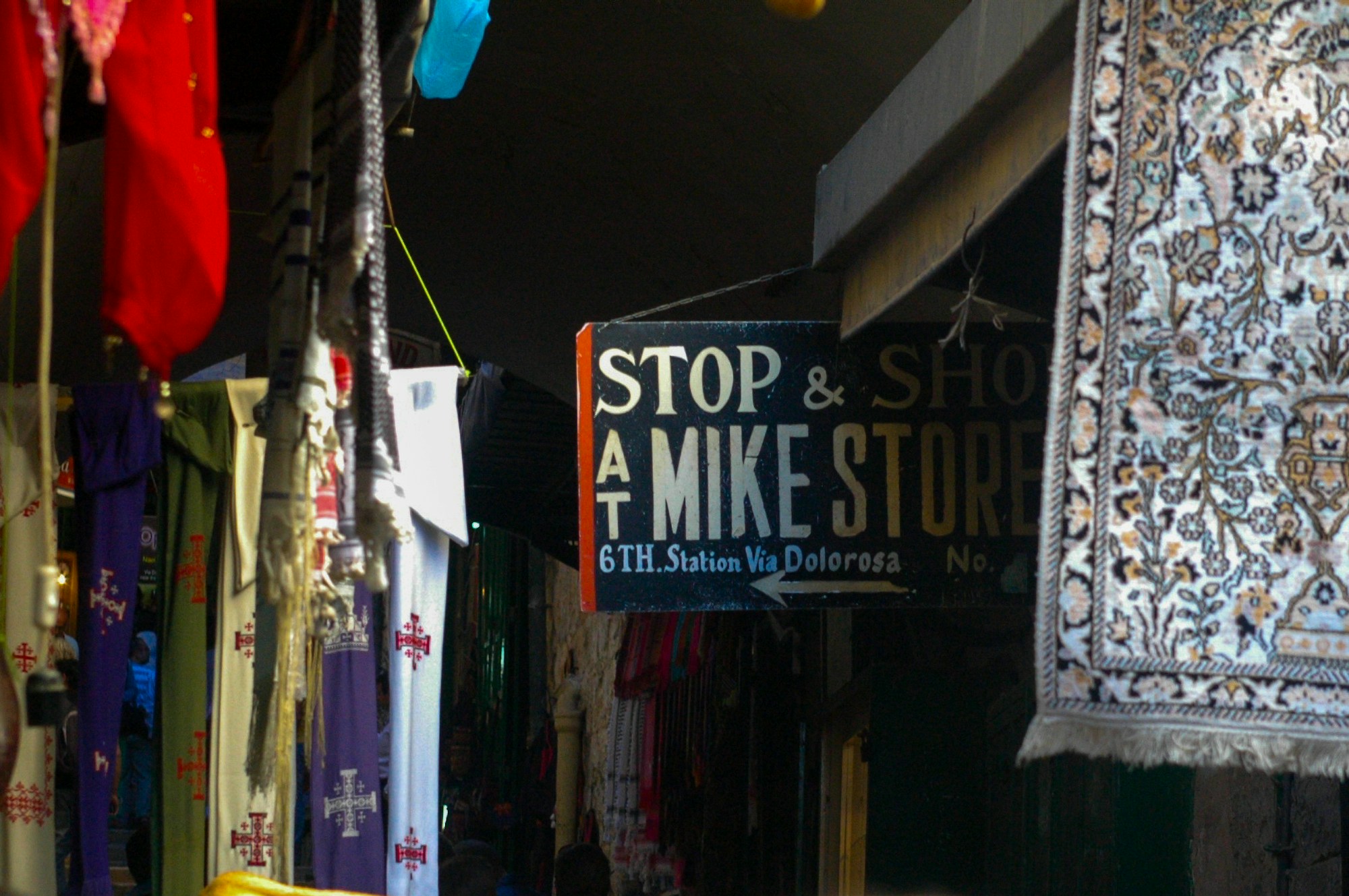 La Via Dolorosa dans la Vieille Ville de Jérusalem