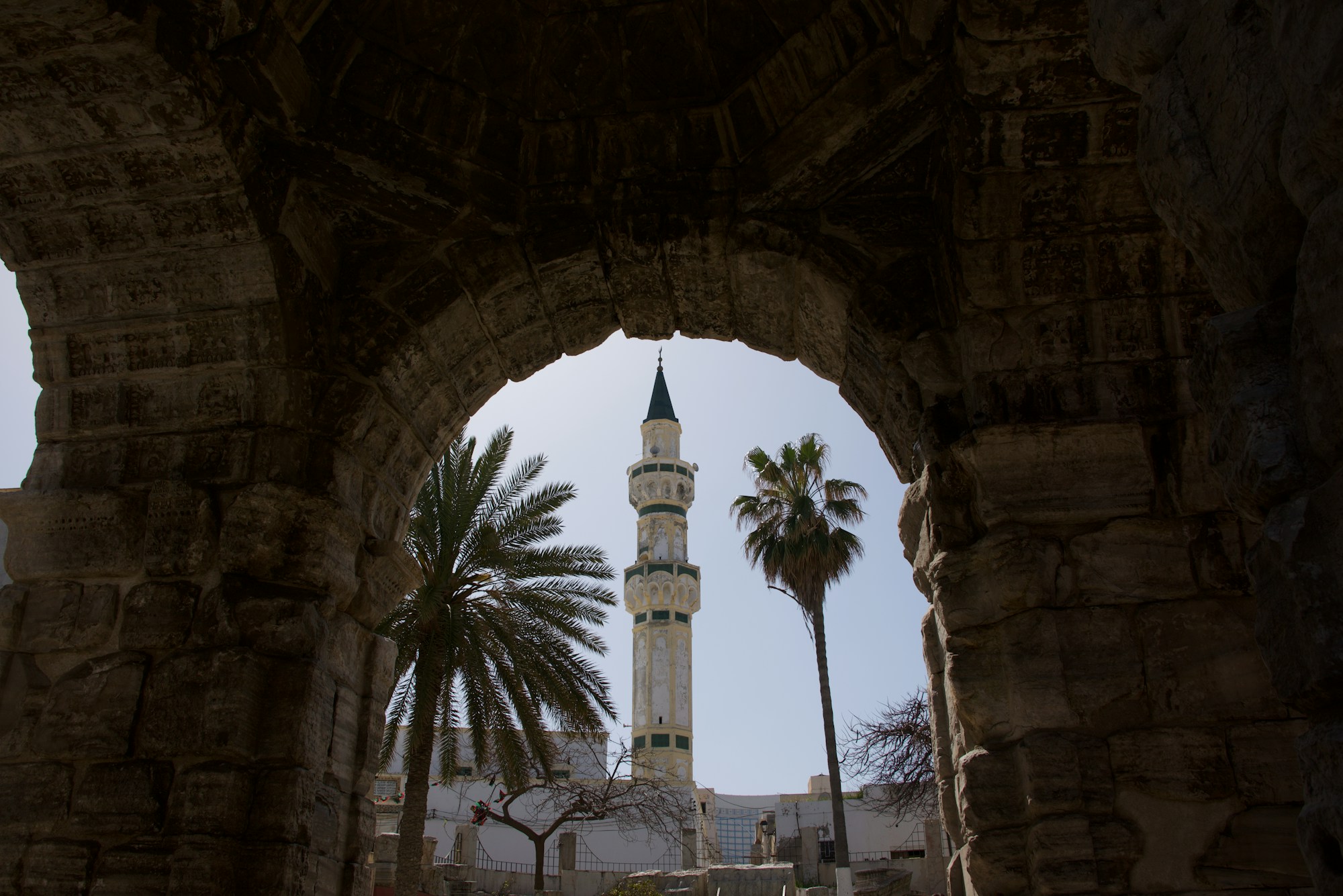 L'arc de Marc Aurèle au cœur de la vieille médina de Tripoli, Libye