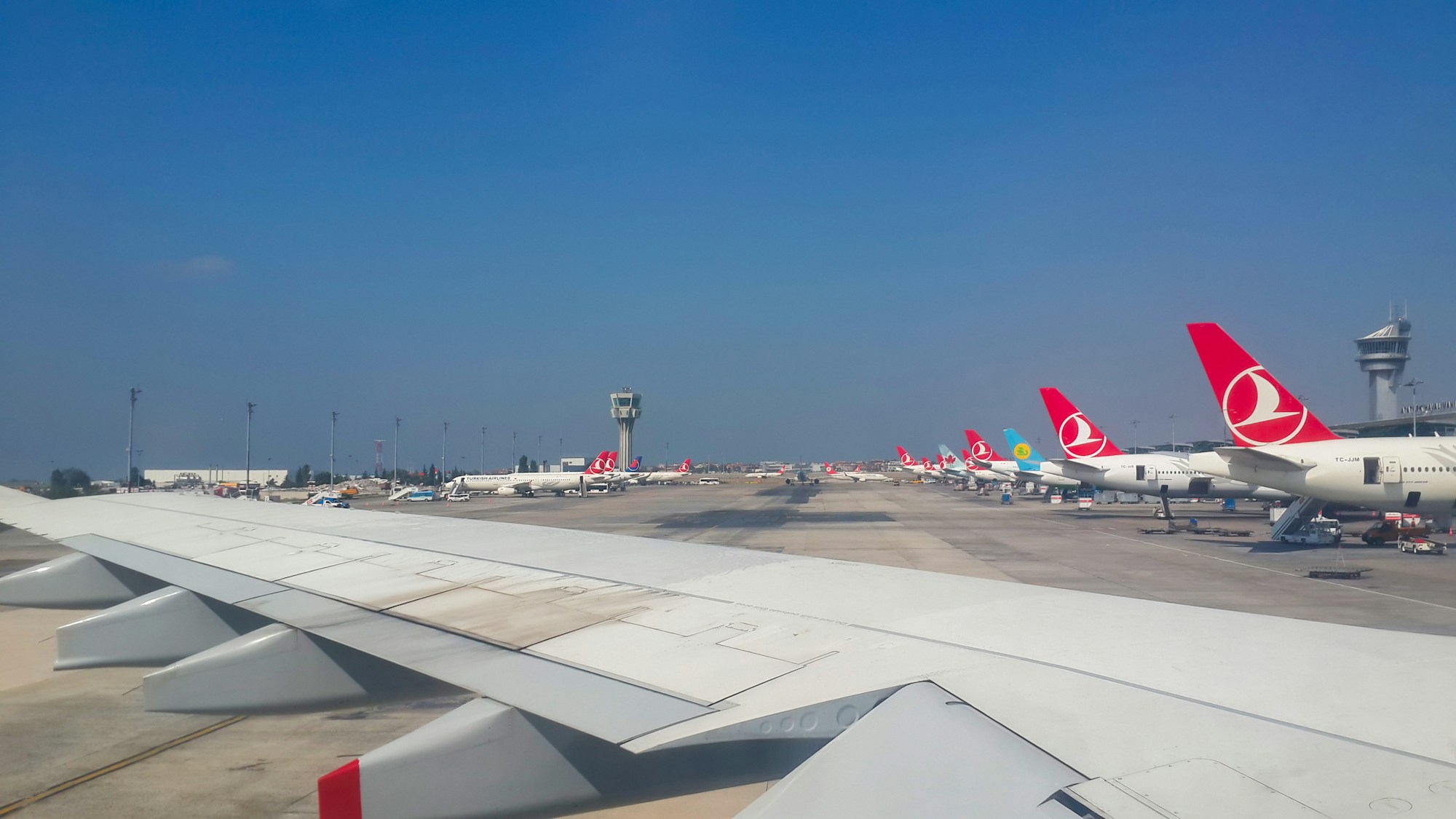 Avions Turkish Airlines à l'aéroport d'Istanbul — alternative pour rejoindre l'Asie en 2026