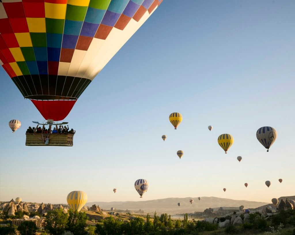 Vols en montgolfière au lever du soleil sur la Cappadoce en Turquie