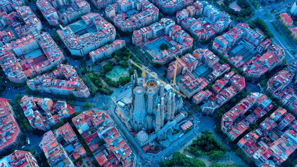 Barcelone et la Sagrada Família, site du Grand Départ du Tour de France 2026