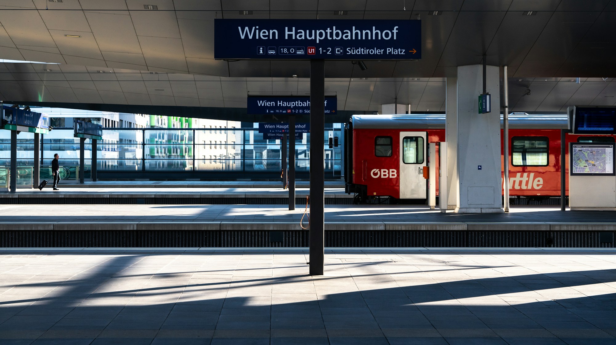 Vienna central railway station — ideal departure point to reach Budapest by Railjet for the 2026 UCL Final