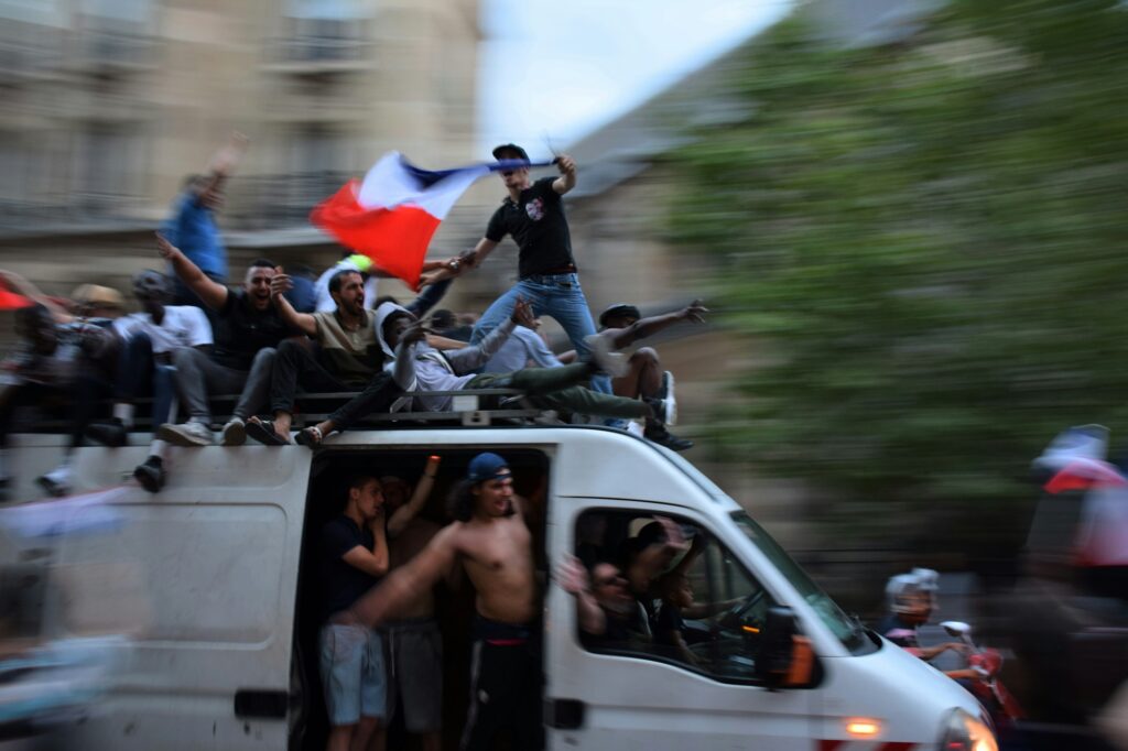 Supporters de l'équipe de France au stade pour la Coupe du Monde 2026