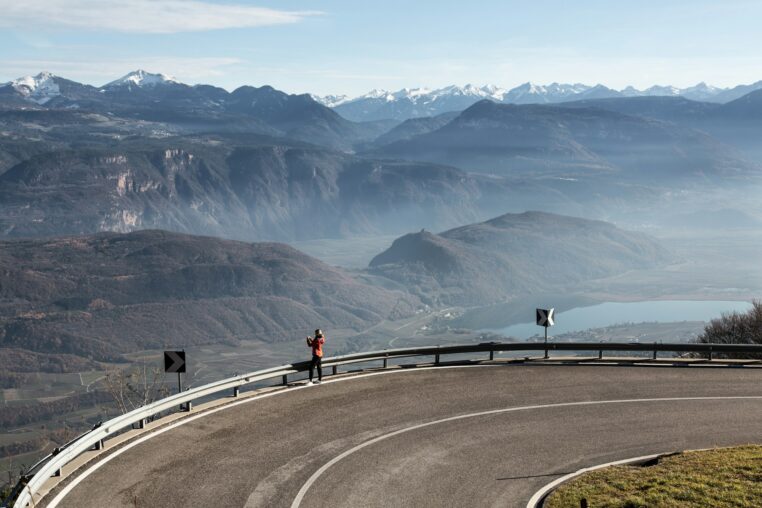 Giro d&rsquo;Italia 2026: dove dormire sulle tappe chiave