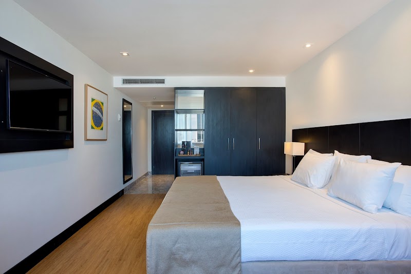 Windsor Leme Hotel – Av. Atlântica, 656 - Copacabana, Rio de Janeiro - RJ, 22010-000, Brésil (photo 2)