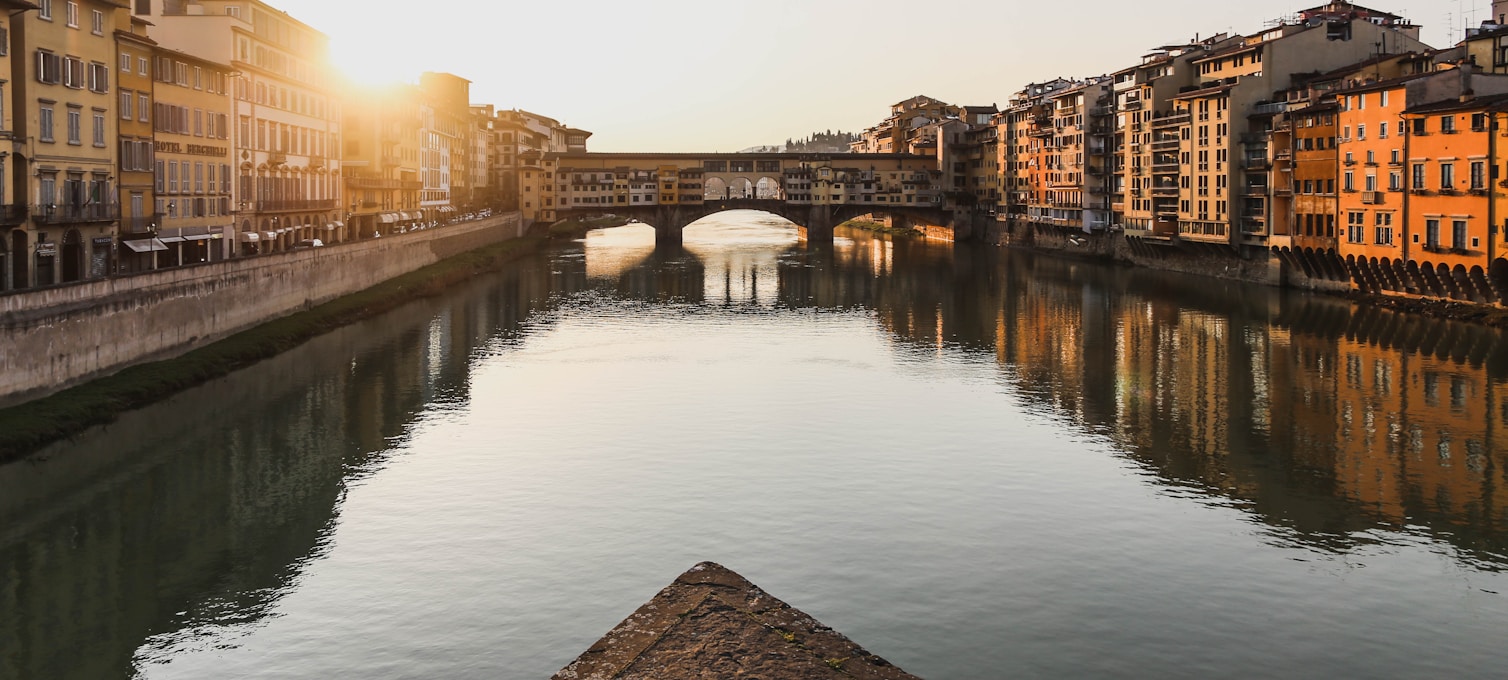 Piazza della Signoria in Florence at dawn, a starting point for the Chianti