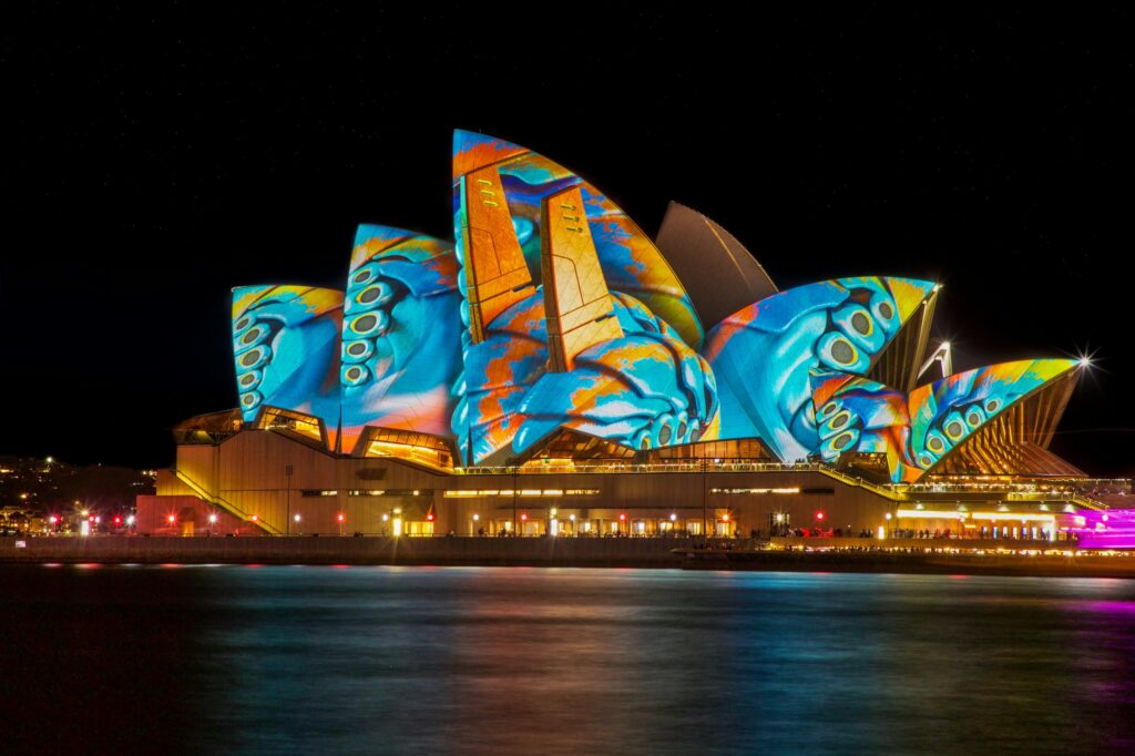 Festival Vivid Sydney — proyecciones luminosas sobre Sydney Harbour