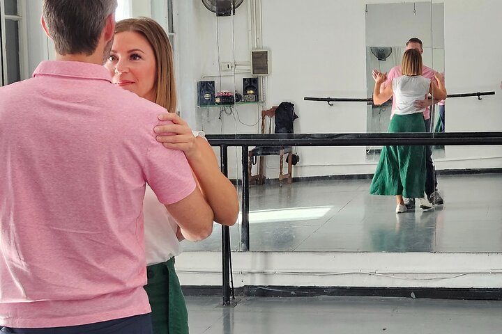 Cours de tango et dégustation de vins dans un conventillo historique de San Telmo Buenos Aires