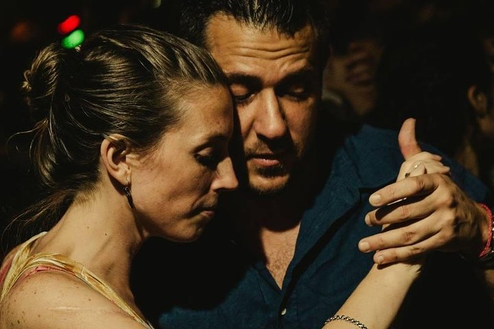 Cours de tango et milonga authentique Buenos Aires nuit