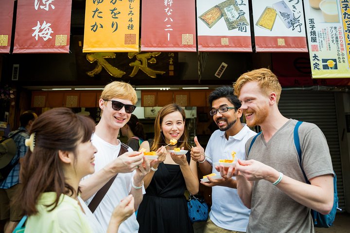Food walking tour Tsukiji avec 5 dégustations - 21490P9
