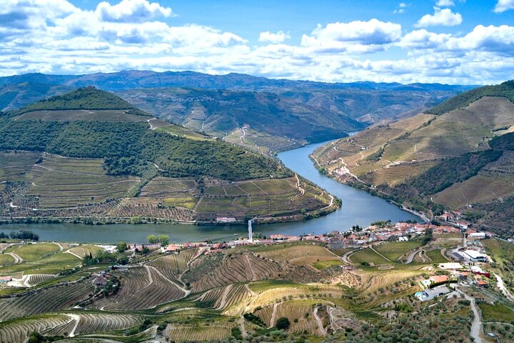 Excursion vallée du Douro Porto boutique winery croisière UNESCO