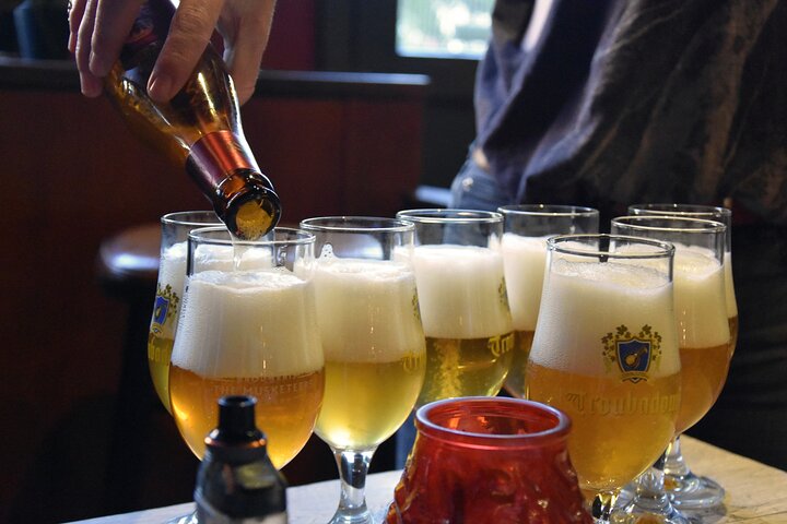 Bruges Beer Tasting Experience - dégustation de 6 bières belges avec plateau de fromages