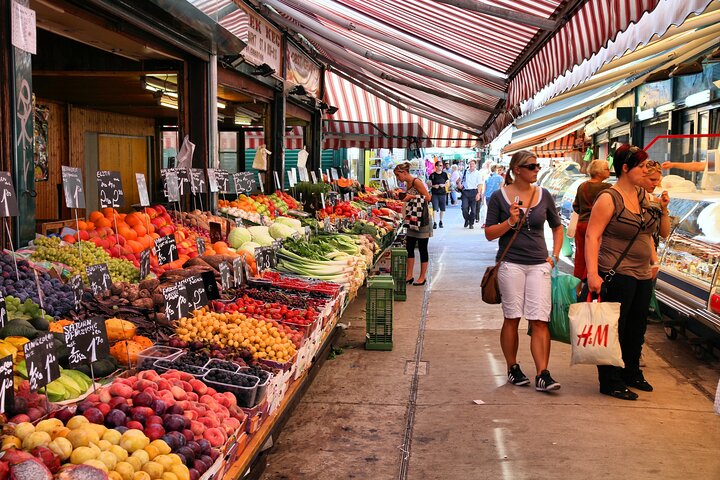 Tour culinaire gastronomique Bordeaux marches degustation vins locaux