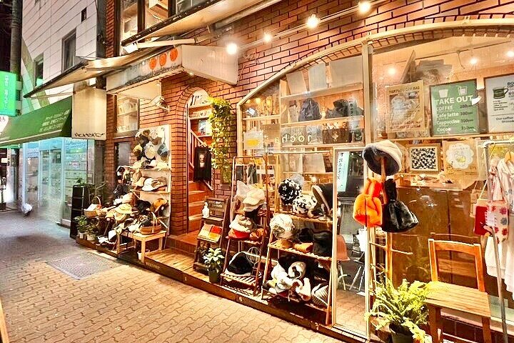 Tour privé shopping vintage Shimokitazawa — friperies haut de gamme et culture jeunesse japonaise